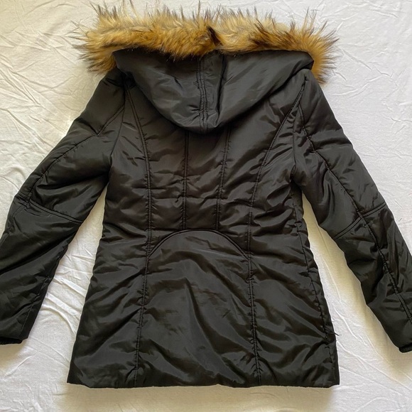 Le chateau puffer coat - Picture 2 of 9